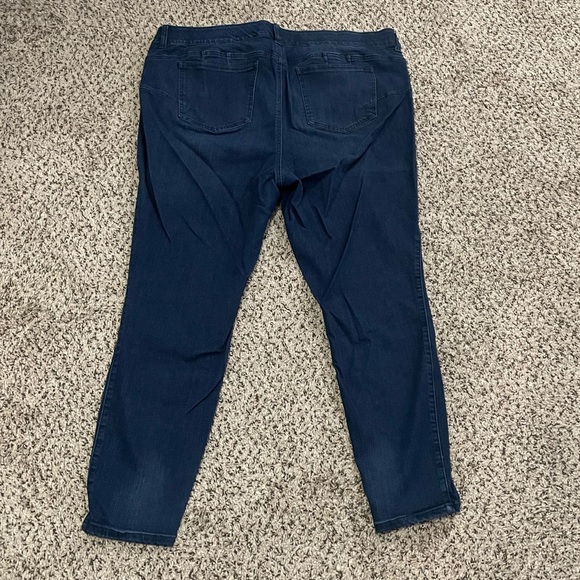 TORRID Bombshell Skinny Premium Stretch Dark Wash Jeans Size 22R - Picture 3 of 9